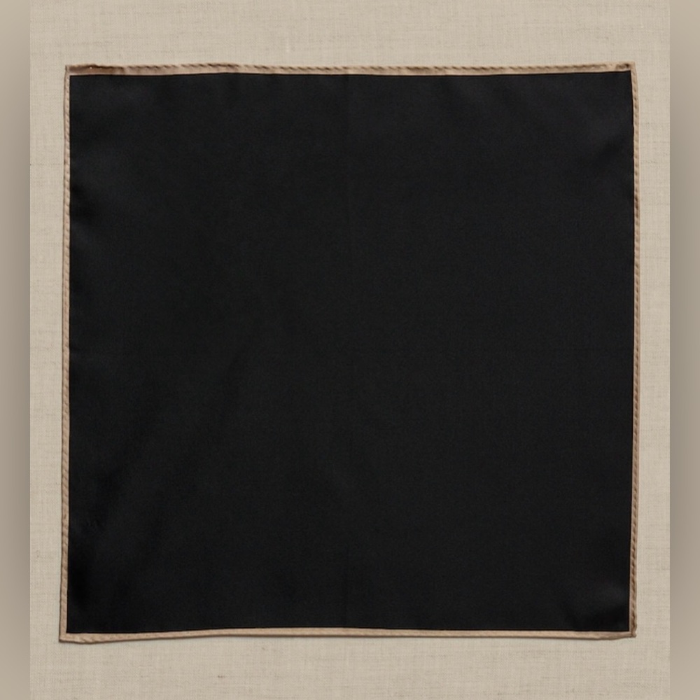 Banana Republic KIA silk pocket square